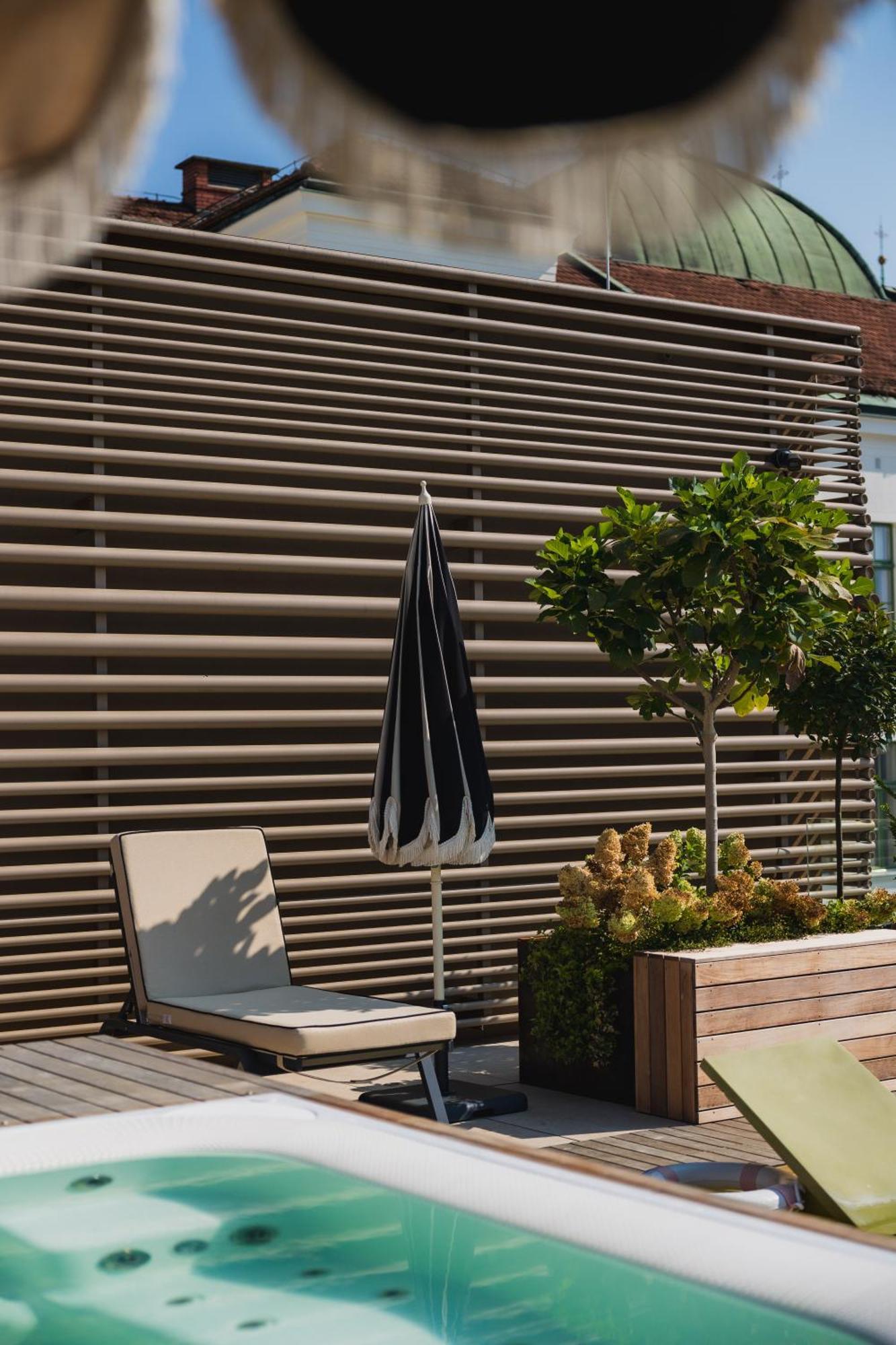 As Boutique Hotel, Superior Liubliana Exterior foto